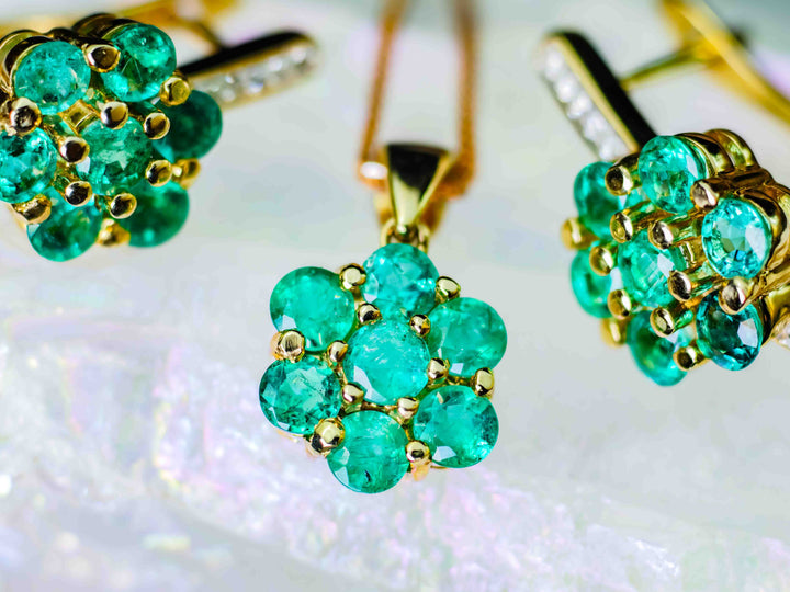 The Lady Luck Emerald Necklace and Earrings Set